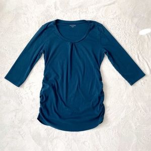 A Pea in the Pod, Maternity 3/4 Sleeve Scoop Neck Tee, Size M